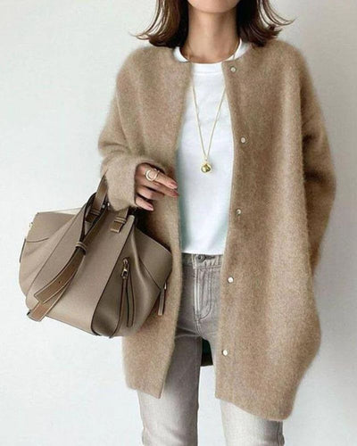 Women’s Cardigan – Oversized Fit – Plush Knit – Button Front – Medium Length Layering
