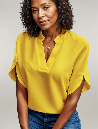 Anna™ | Relaxed v-neck blouse