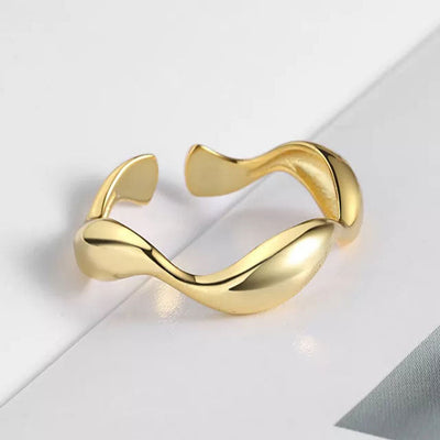 Carisseya | Wave Ring 18K Gold