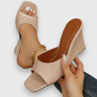 Sabhine | Sophisticated Sandals