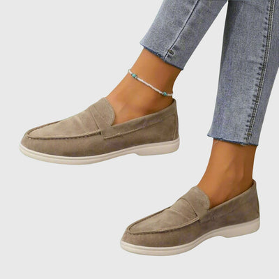 Molly | Elegant Suede Loafers