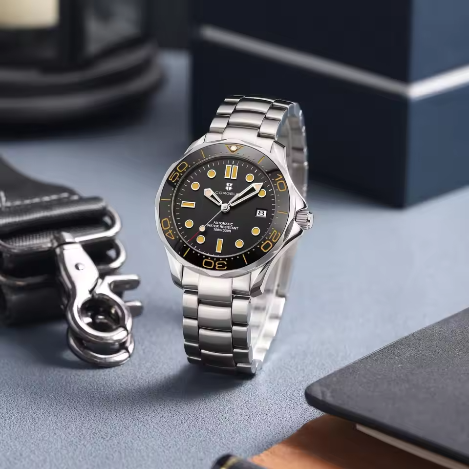 Casual Versatile Silver Mechanical Watch