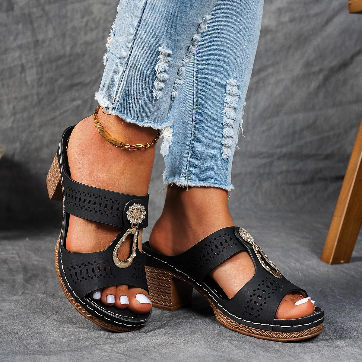 Elara™ | Orthopedic Sandals