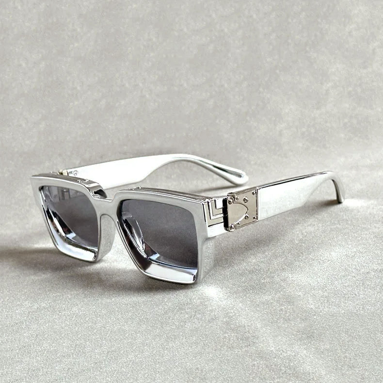 Easton Frames Retro Sunglasses