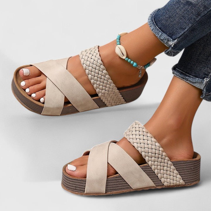 Novah | Orthopedic Sandals