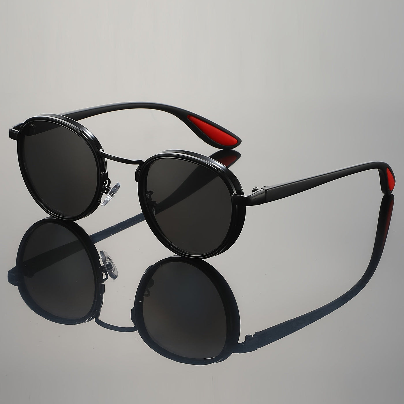 Giuseppe Taviani Retro Sport Round Sunglasses