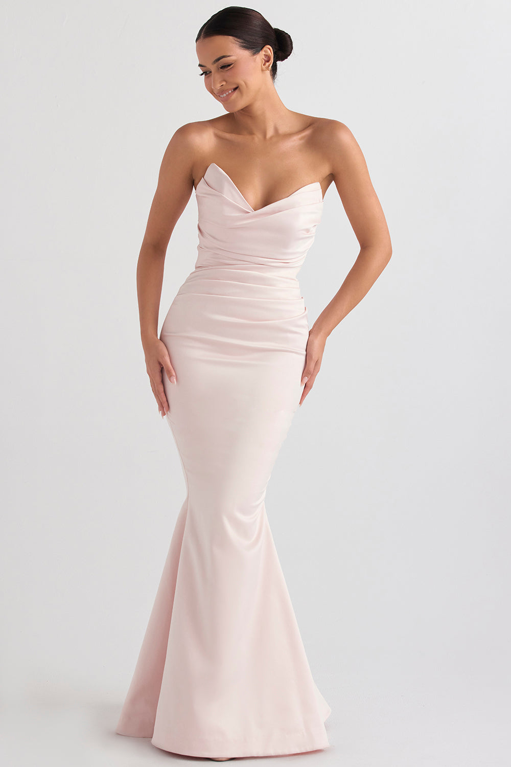 Women’s Evening Dress – Satin Mermaid Fit – Strapless Full-Length Formal Gown