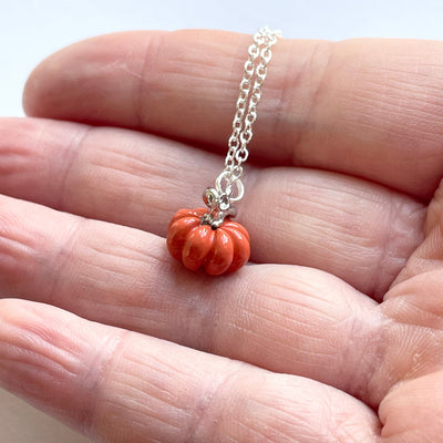Dainty Pumpkin Pendant Necklace