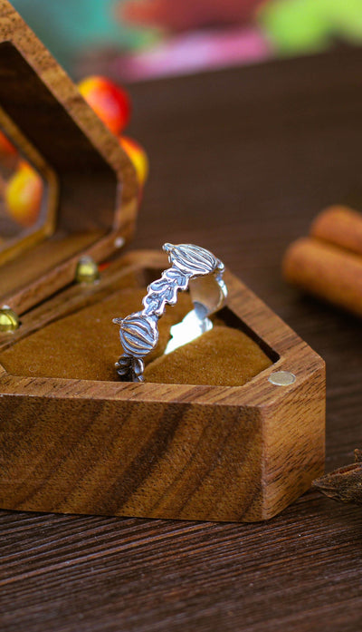 Pumpkins And Oak Leaves Silver Gothic Ring