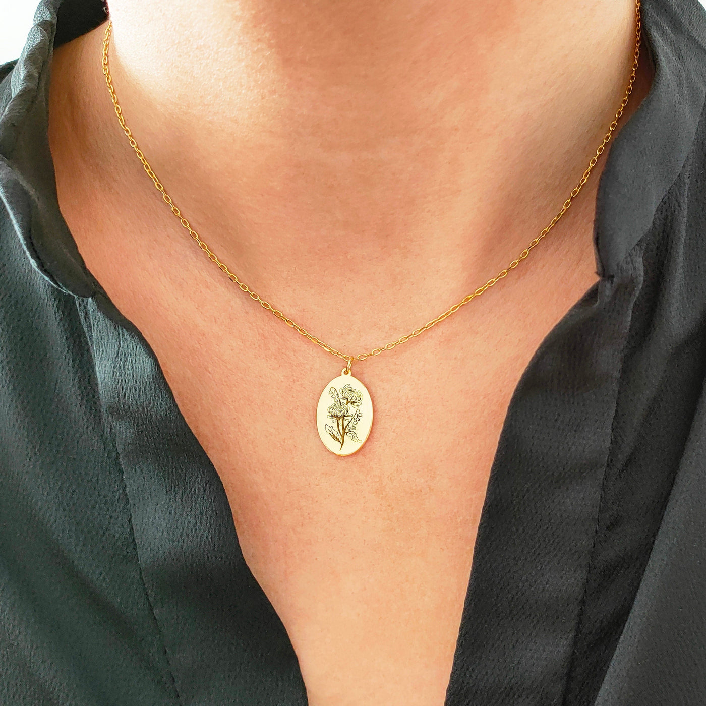 Red Spider Lily Necklace