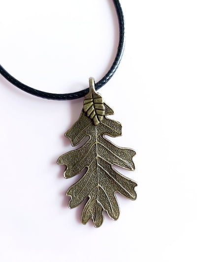 Bronze Oak Leaf Pendant Necklace