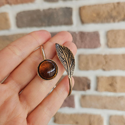 Autumn Whispers Bronze Leaf Bracelet