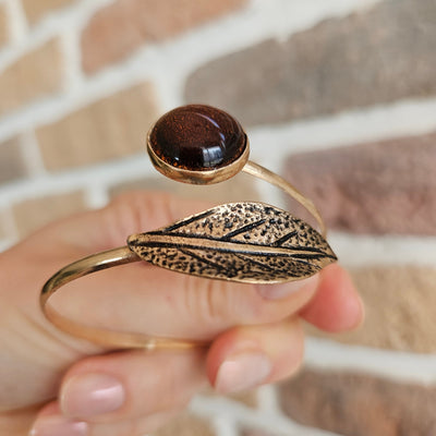 Autumn Whispers Bronze Leaf Bracelet