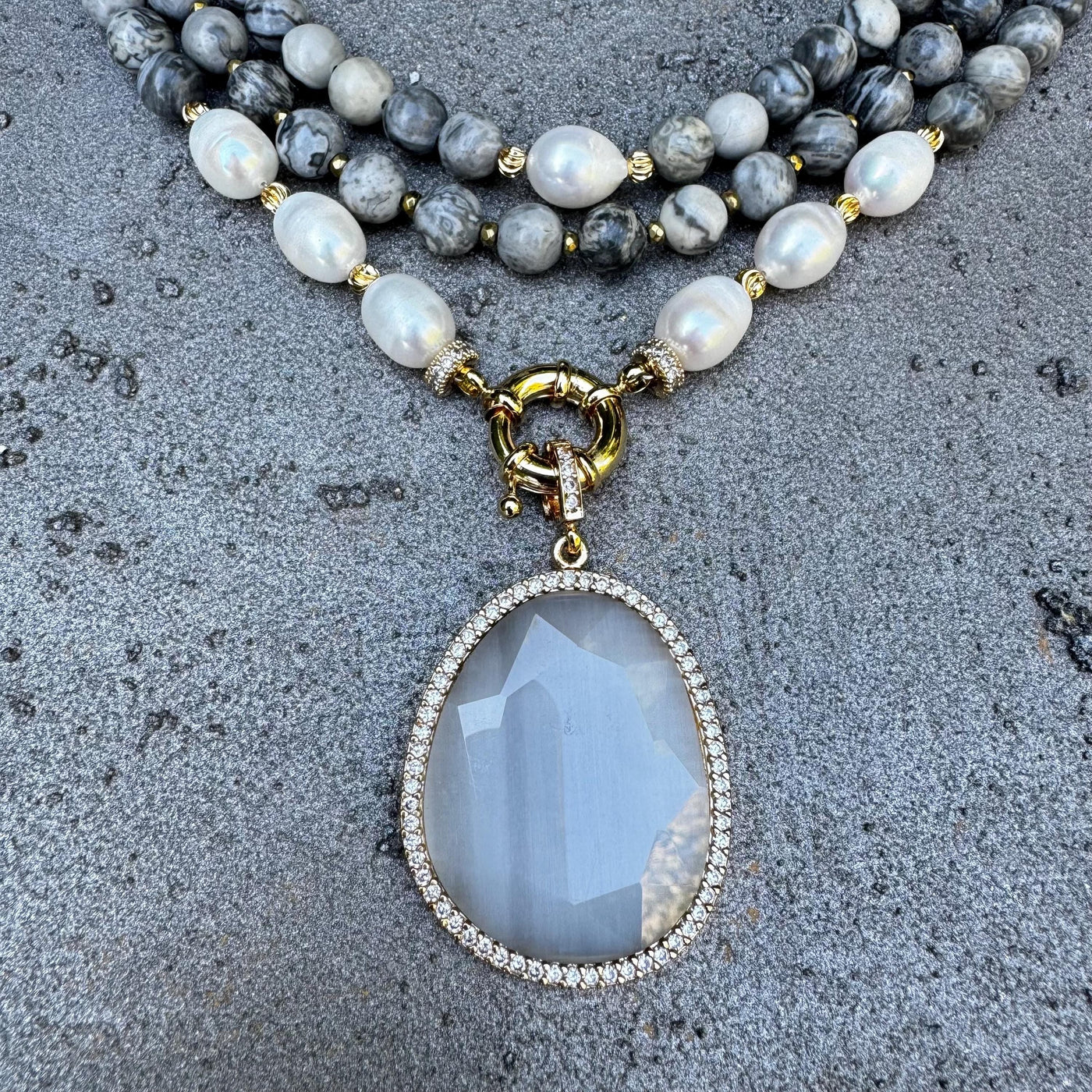 Multistrand Jasper Real Pearl Necklace