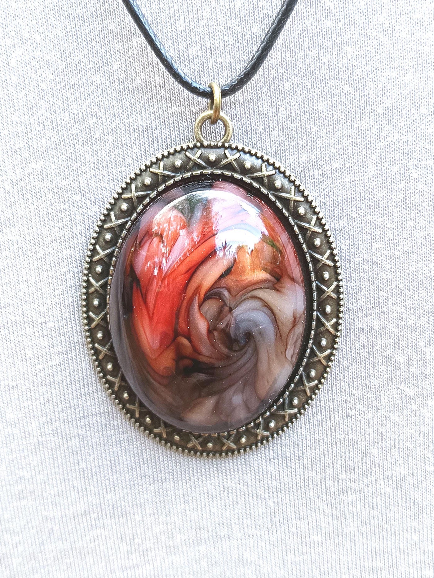 Vintage Large Red Brown Resin Necklace