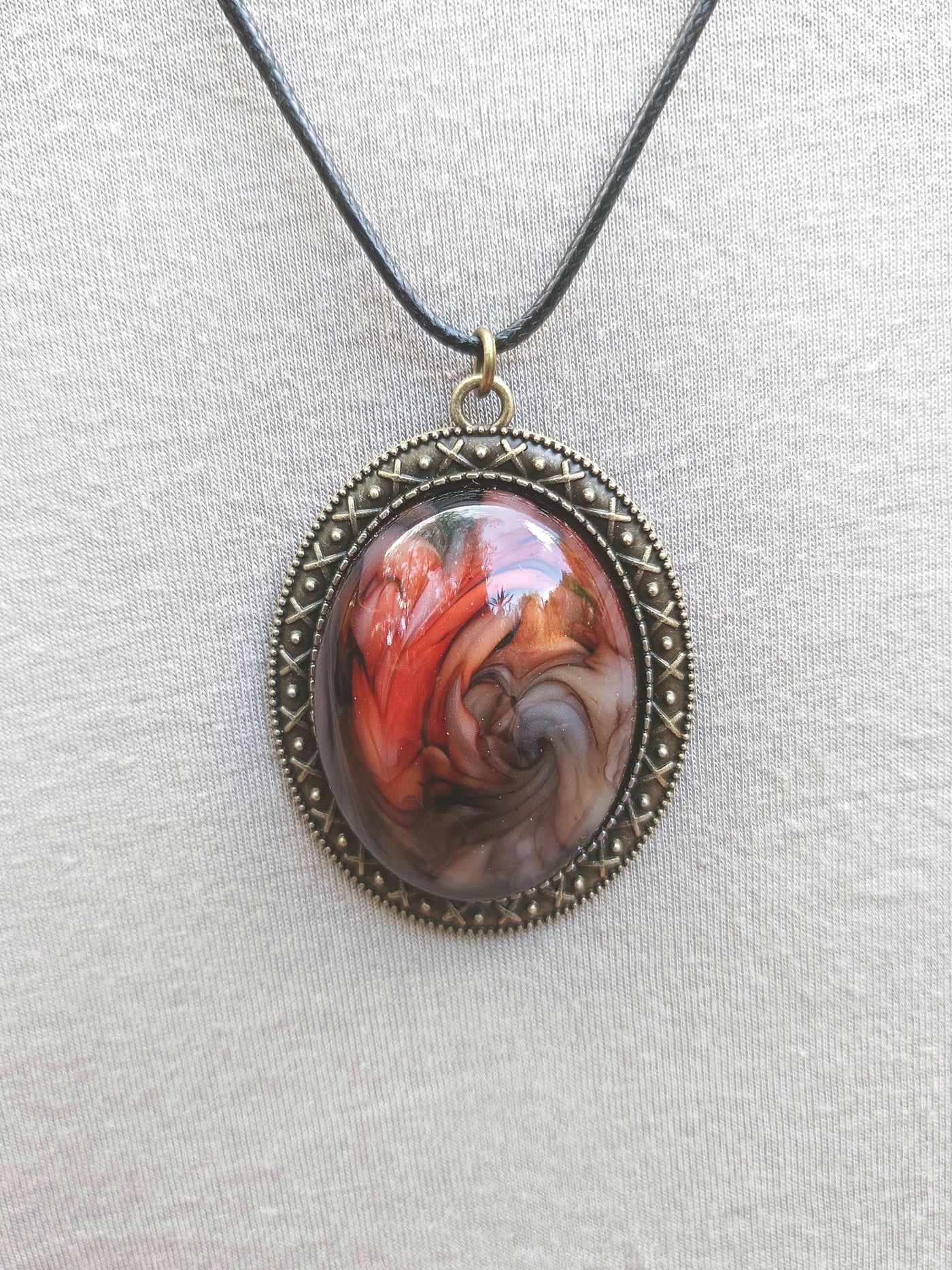 Vintage Large Red Brown Resin Necklace