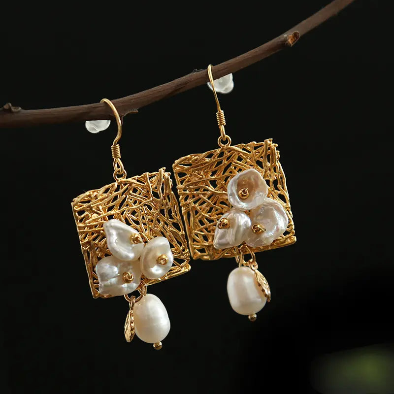 White Vintage Earrings with Pearls and Flowers
