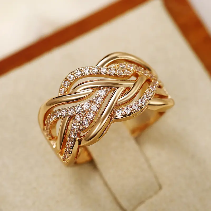 Braided Wave Zirconia Gold Ring