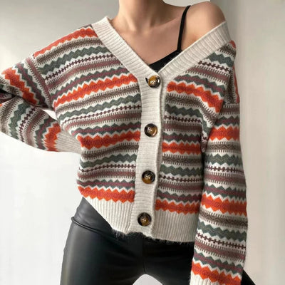 Women’s Cardigan – Relaxed Fit Knit – V-Neck – Button Front – Ribbed Hem – Bold Pattern