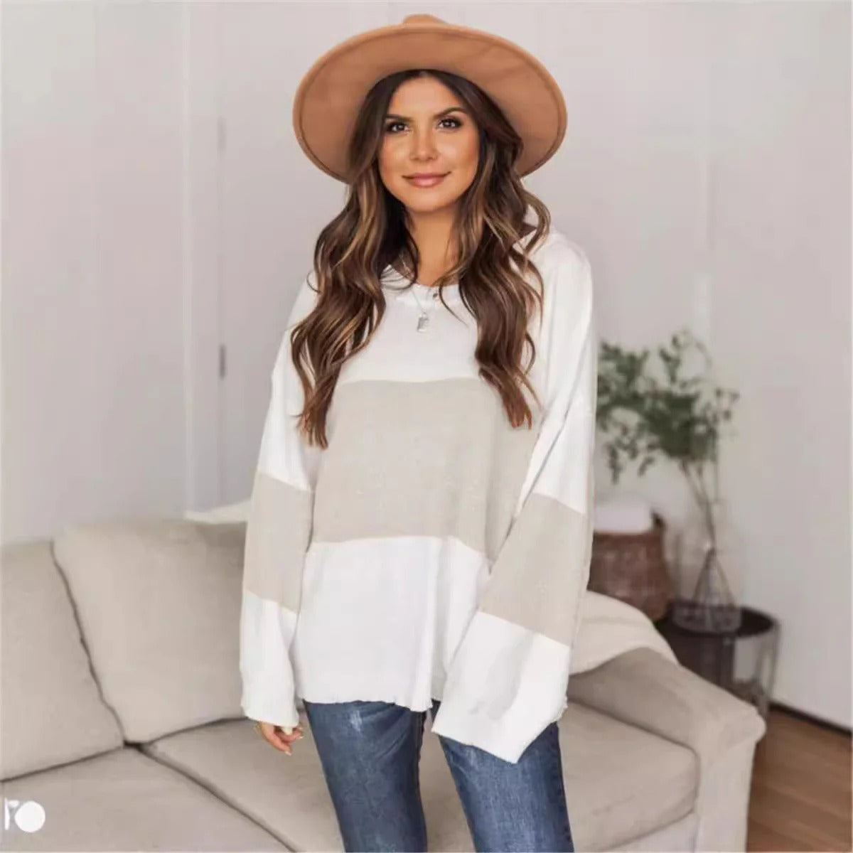 Women’s Pullover Sweater – Oversized Fit – Knitted Texture – Wide Sleeve Casual Wear