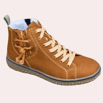 Women’s Ankle Boots – Smooth Leather – Lace-Up – Sleek Fit – Treaded Sole – Stitch Detail