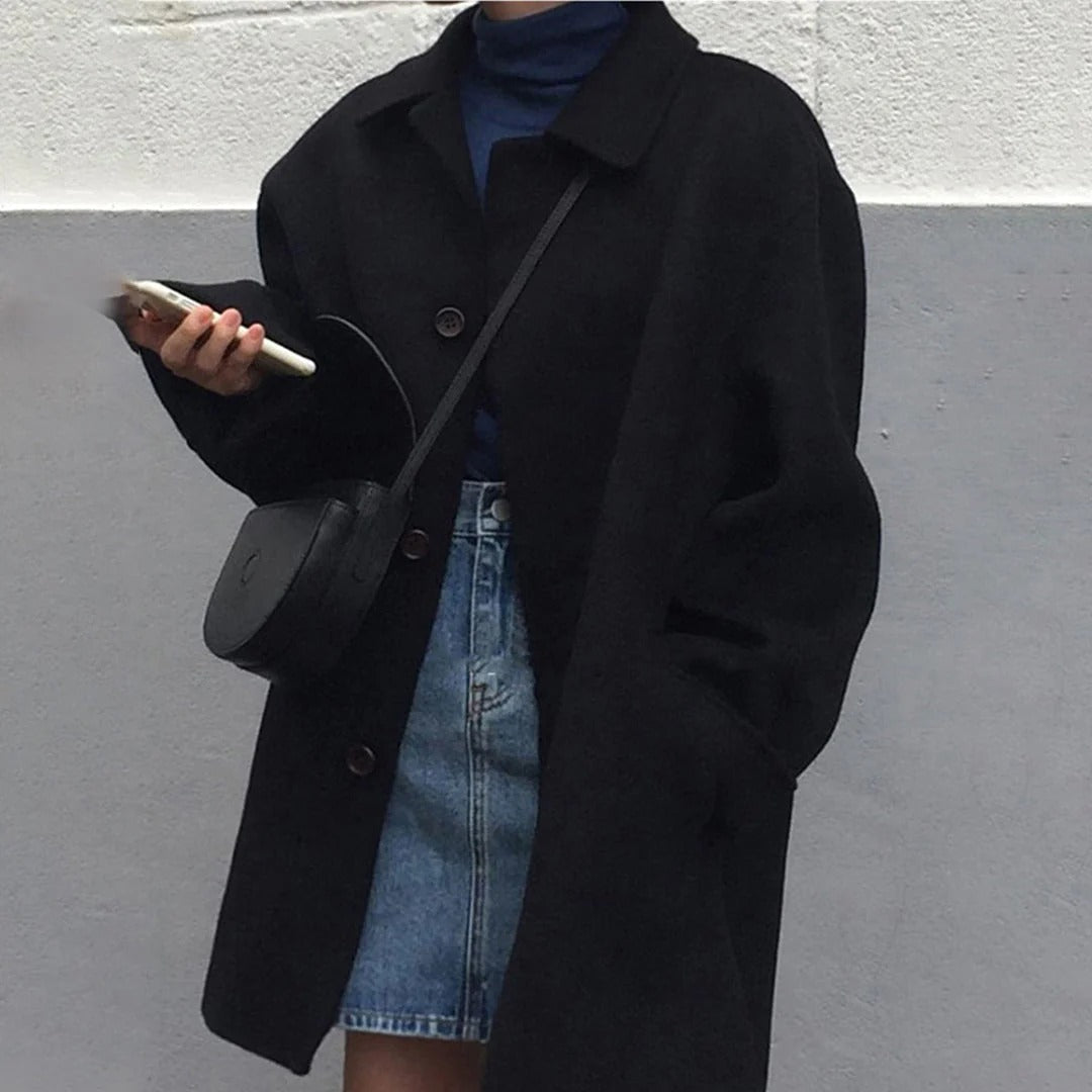 Women’s Wool Jacket – Relaxed Fit – Hip Length – Button Front – Classic Collar