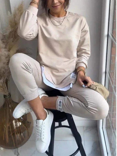 Women’s Loungewear 2- Piece Set  – Oversized Sweatshirt & Tapered Joggers – Cotton Blend Relaxed Fit