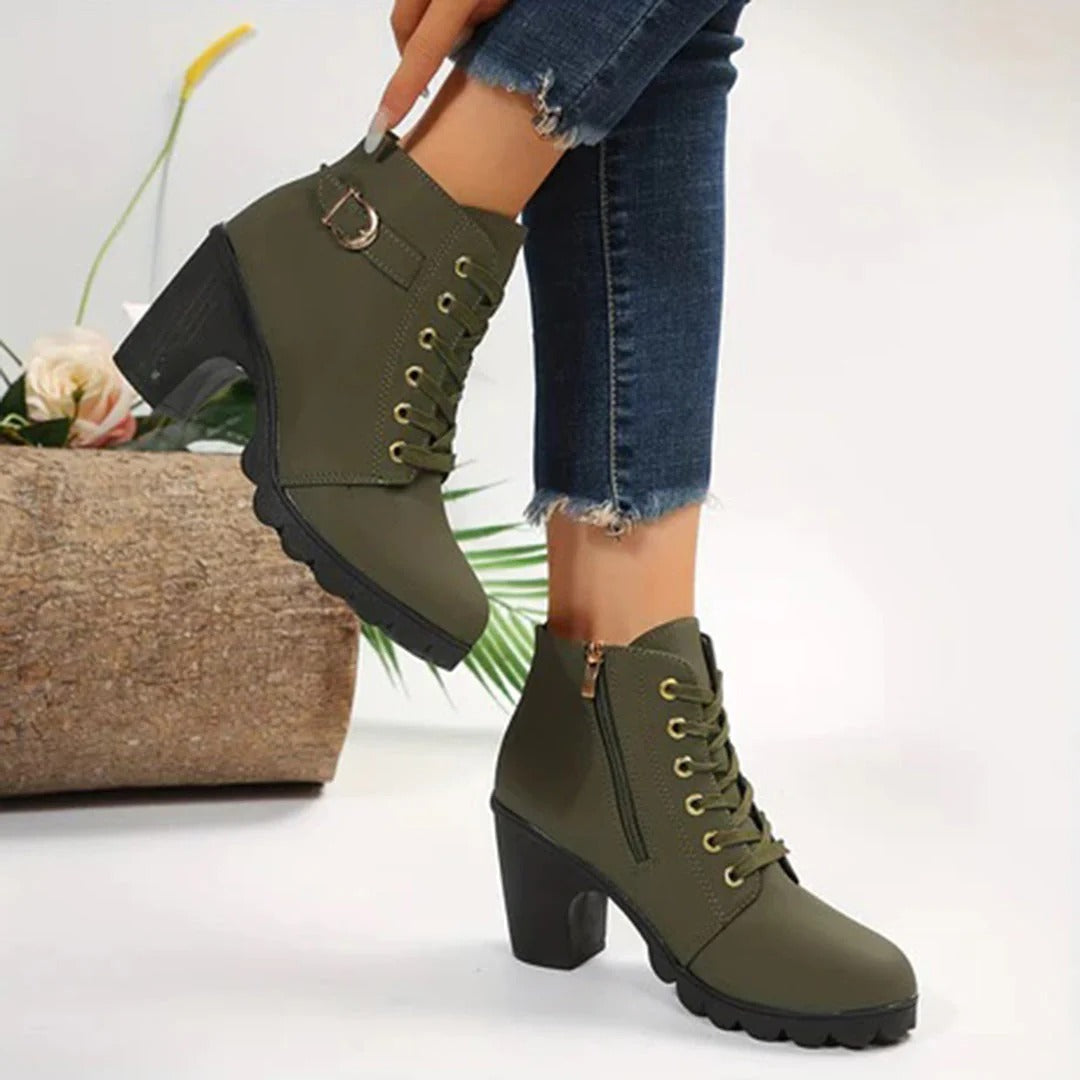 Women’s Ankle Boots – Lace-Up with Zipper – Buckle Detail – Chunky Heel Sole