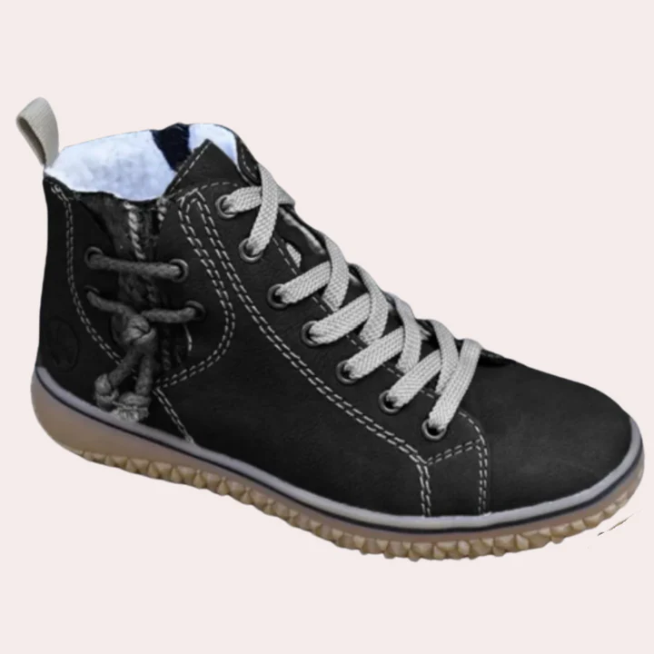 Women’s Ankle Boots – Smooth Leather – Lace-Up – Sleek Fit – Treaded Sole – Stitch Detail