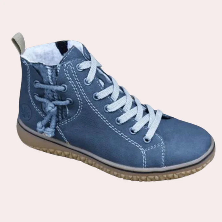 Women’s Ankle Boots – Smooth Leather – Lace-Up – Sleek Fit – Treaded Sole – Stitch Detail