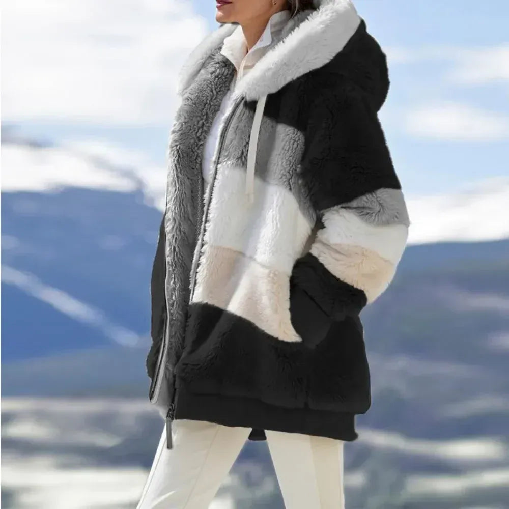 Women’s Fleece Jacket – Oversized Fit – Plush Hooded – Zip Front – Mid-Thigh Length