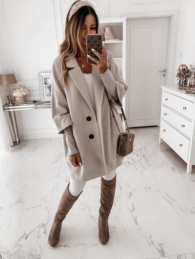 Women’s Wool Coat – Oversized Fit – Three-Quarter Sleeve – Knee Length – Lapel Collar