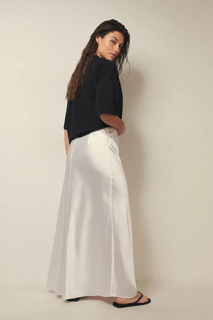 Avencea Satin Skirt with High Waist