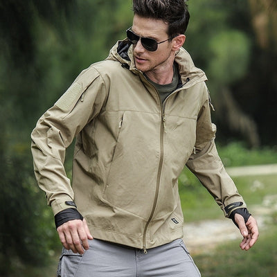 Men’s Jacket – Tailored Fit – Windproof Softshell – Hooded – Multi-Pocket – Zipper Closure