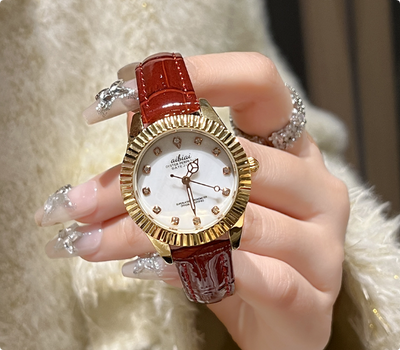 Classic Crystal Luxurious Watch