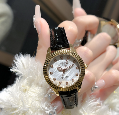Classic Crystal Luxurious Watch
