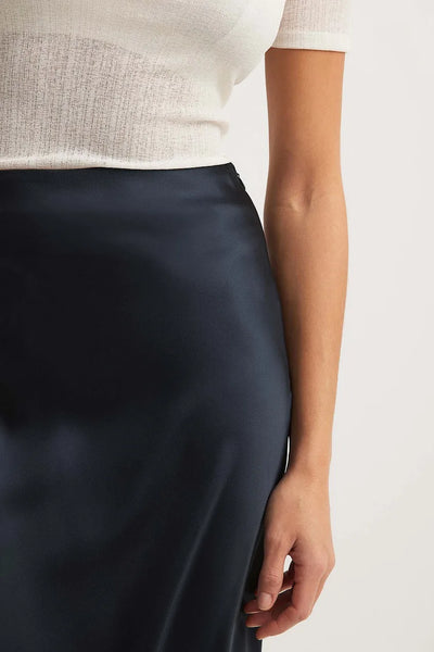 Avencea Satin Skirt with High Waist