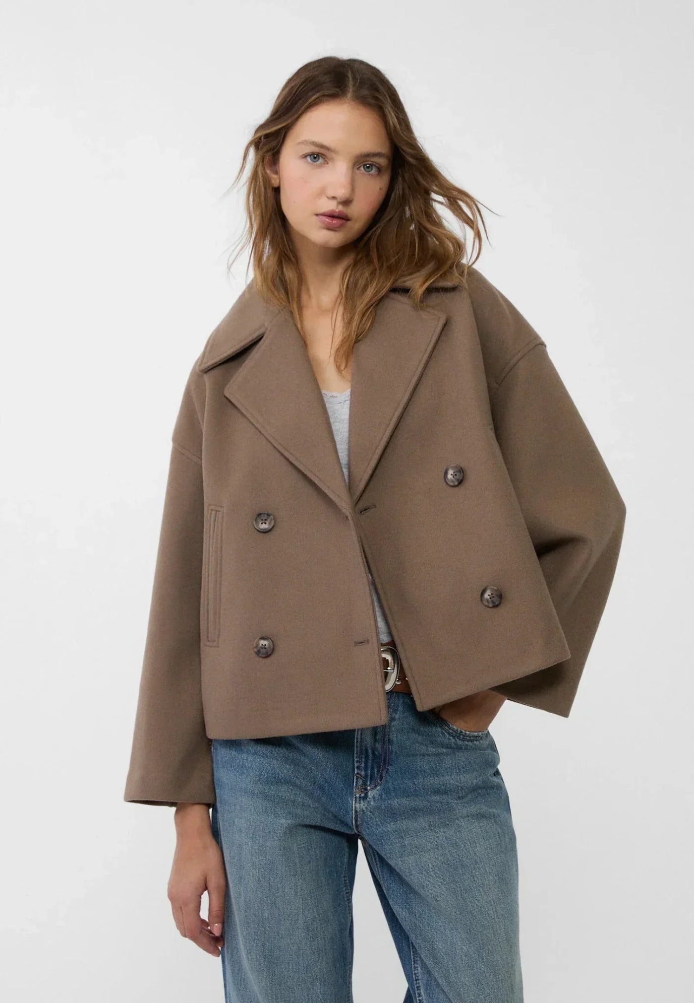 Women’s Double-Breasted Jacket – Wool-Like Texture – Oversized Fit – Cropped Structured Cut