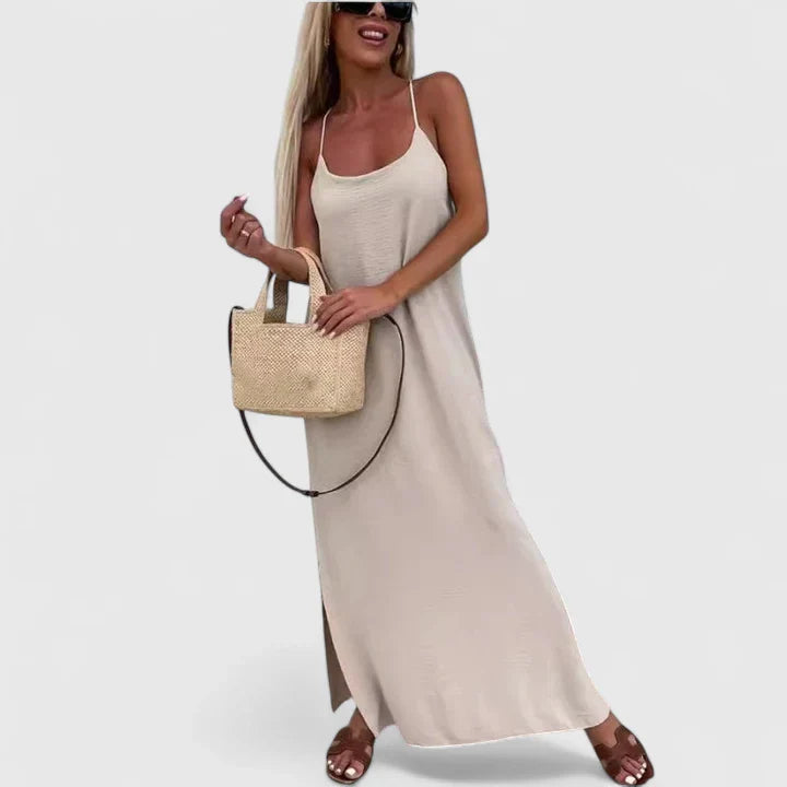 Xhyandra | Sophisticated Maxi Dress