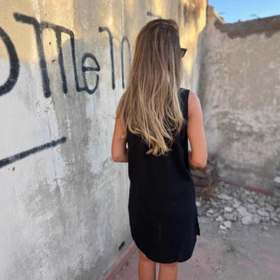 Paula™ | Sleeveless V-Neck Dress