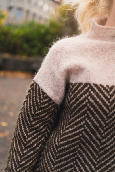 Adelie | Premium Turtleneck made of exquisite knit
